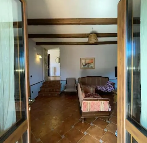 Le Caselle Villa *